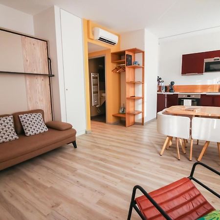 Les Halles Positives, Draps Compris Sarlat Esterno foto