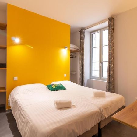 Les Halles Positives, Draps Compris Sarlat Esterno foto