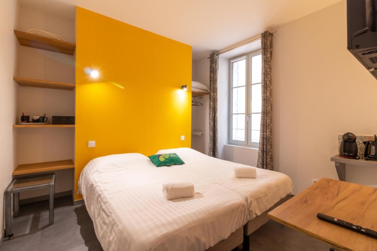 Les Halles Positives, Draps Compris Sarlat Esterno foto